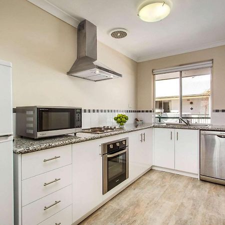Comfort Apartments South Perth Zewnętrze zdjęcie